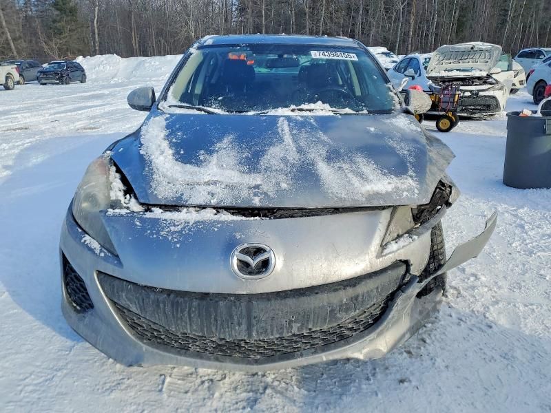 2013 Mazda 3 I