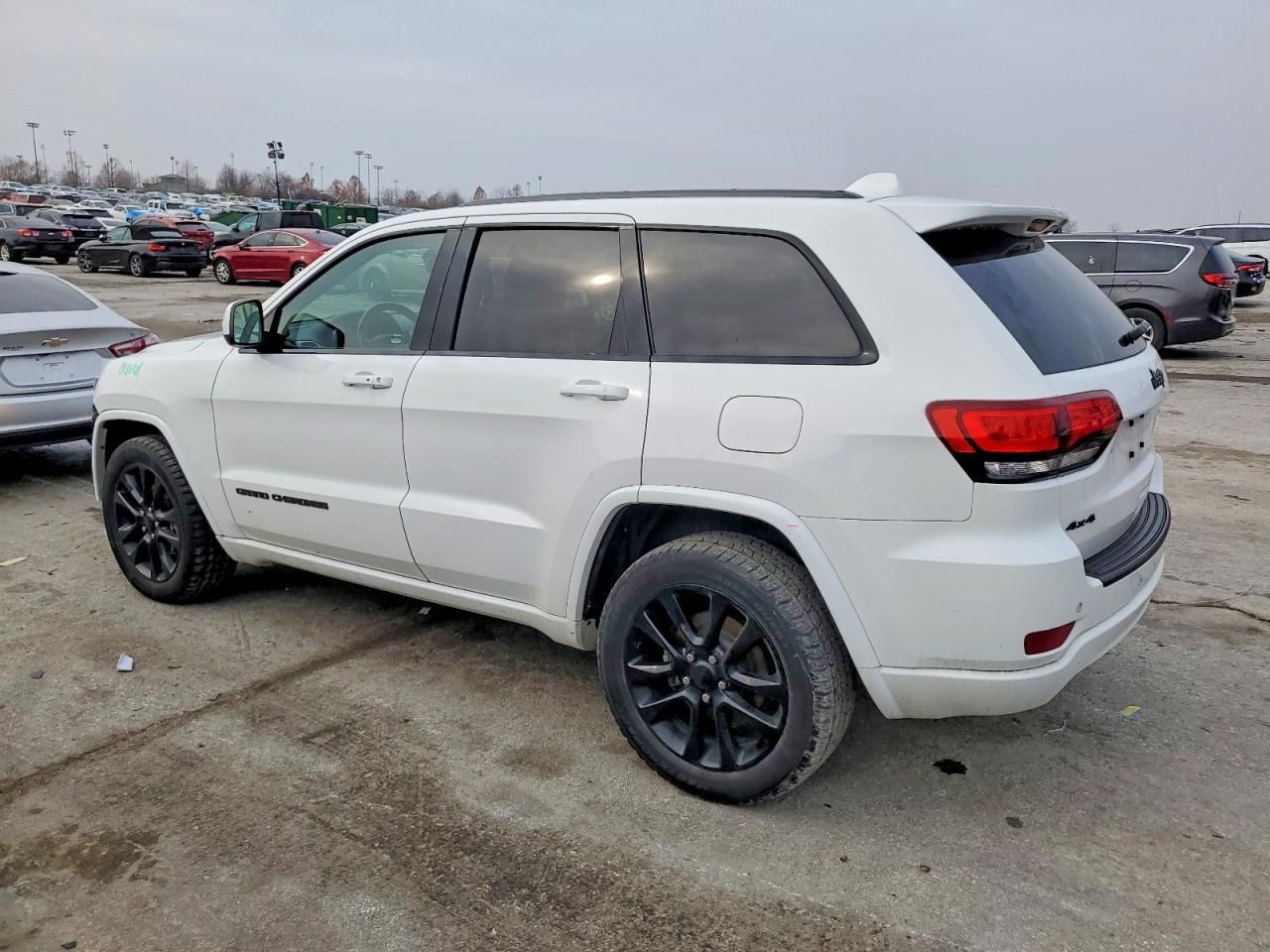 2020 Jeep Grand Cherokee Laredo