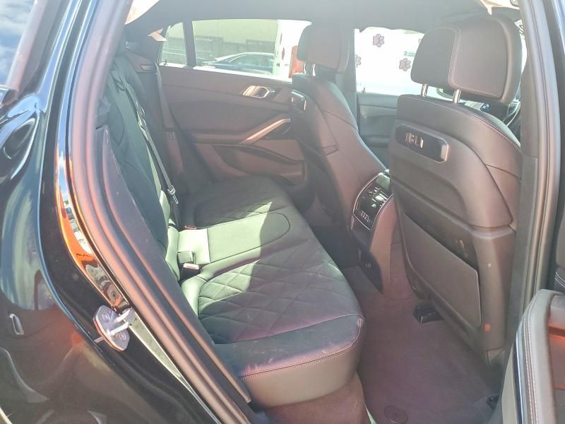 2024 BMW X6 Xdrive40i