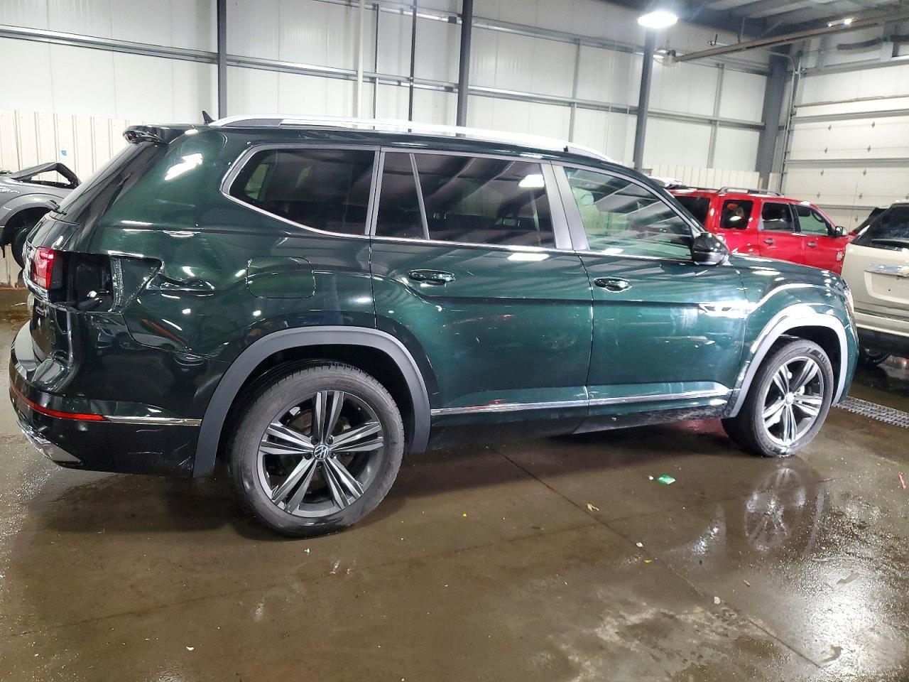 2022 Volkswagen Atlas sel R-line