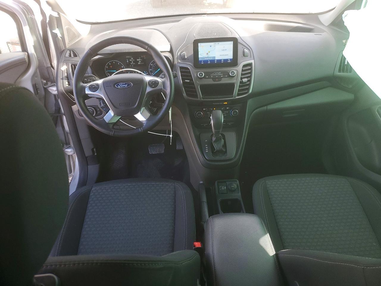 2022 Ford Transit Connect XLT