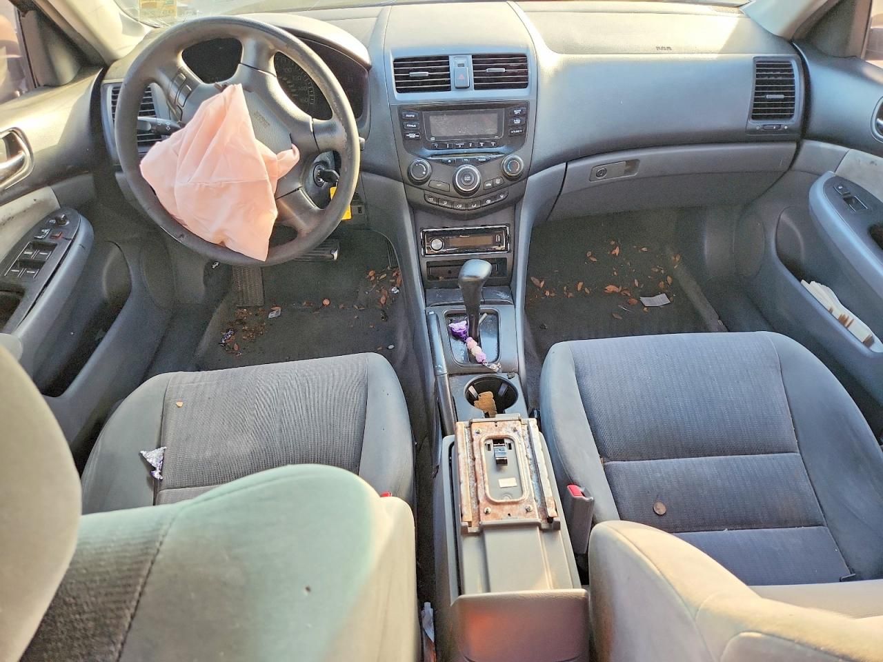 2004 Honda Accord lx