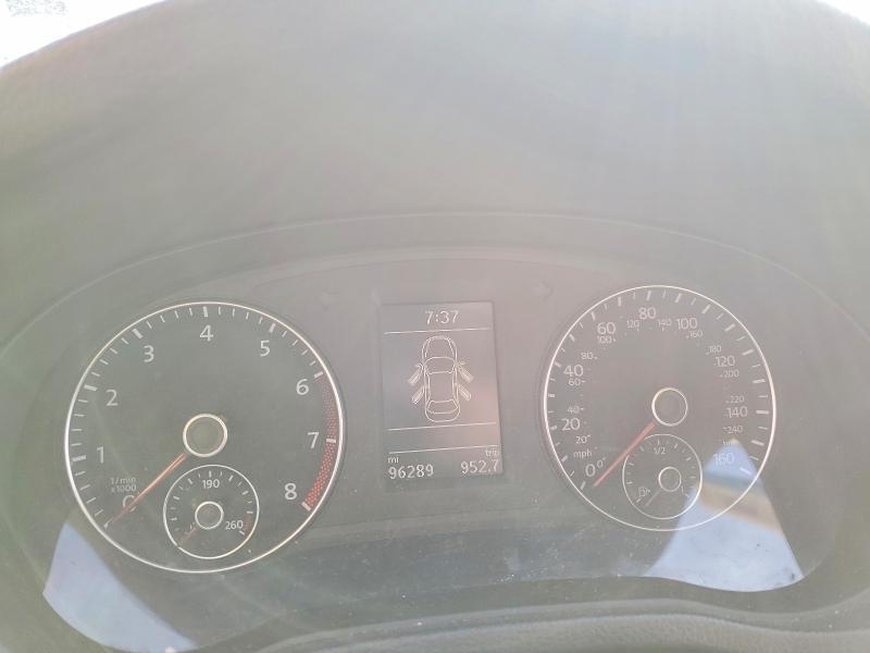 2013 Volkswagen Passat se