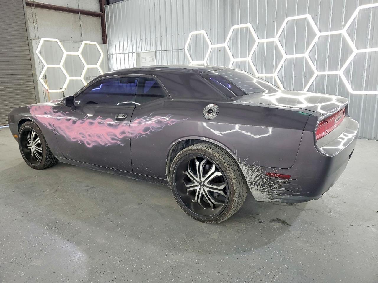 2013 Dodge Challenger sxt