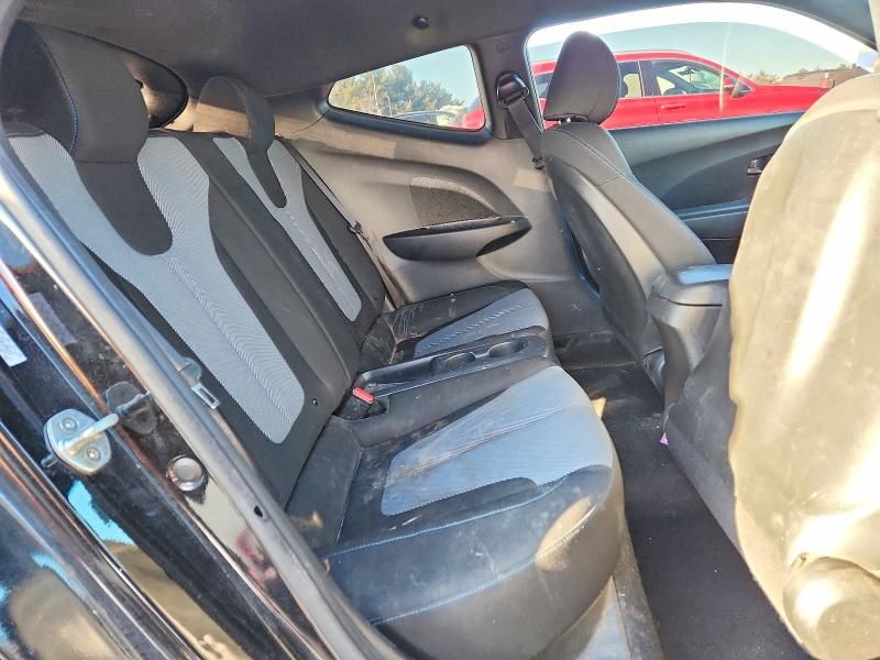 2019 Hyundai Veloster Base