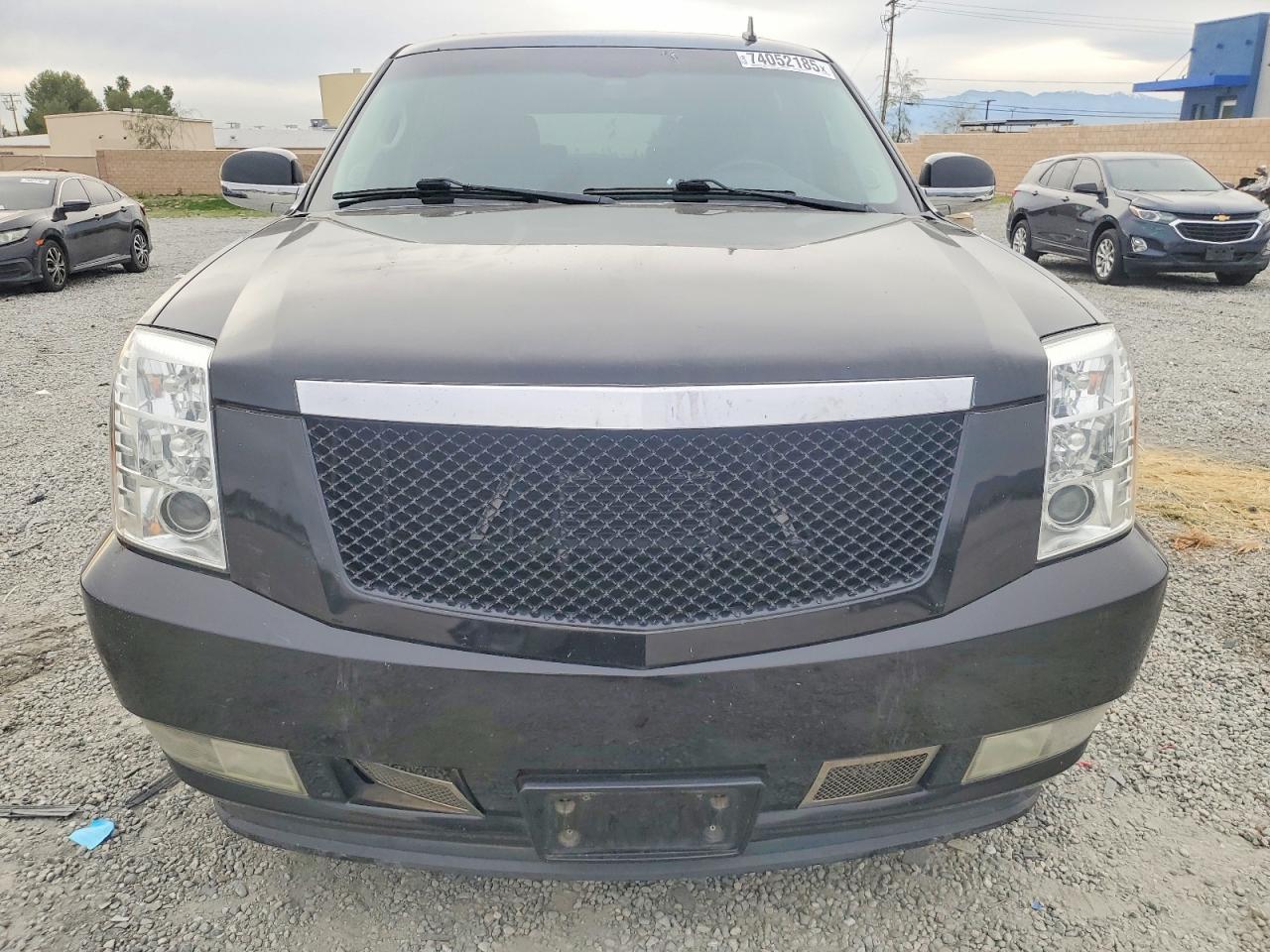 2011 Cadillac Escalade Premium