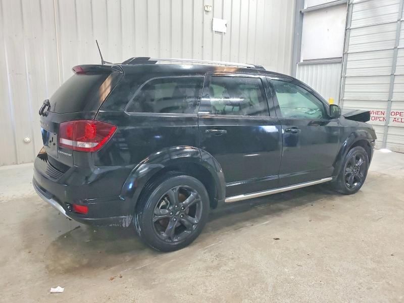 2020 Dodge Journey Crossroad