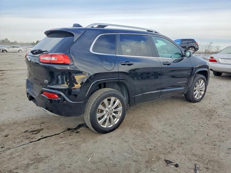 2017 Jeep Cherokee Overland