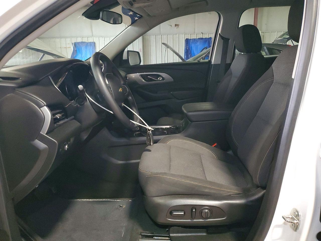 2021 Chevrolet Traverse lt