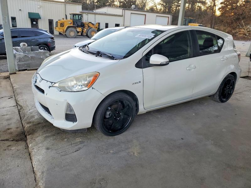 2013 Toyota Prius c