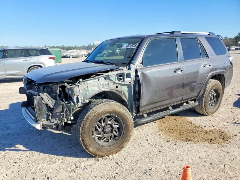 2023 Toyota 4runner SR5