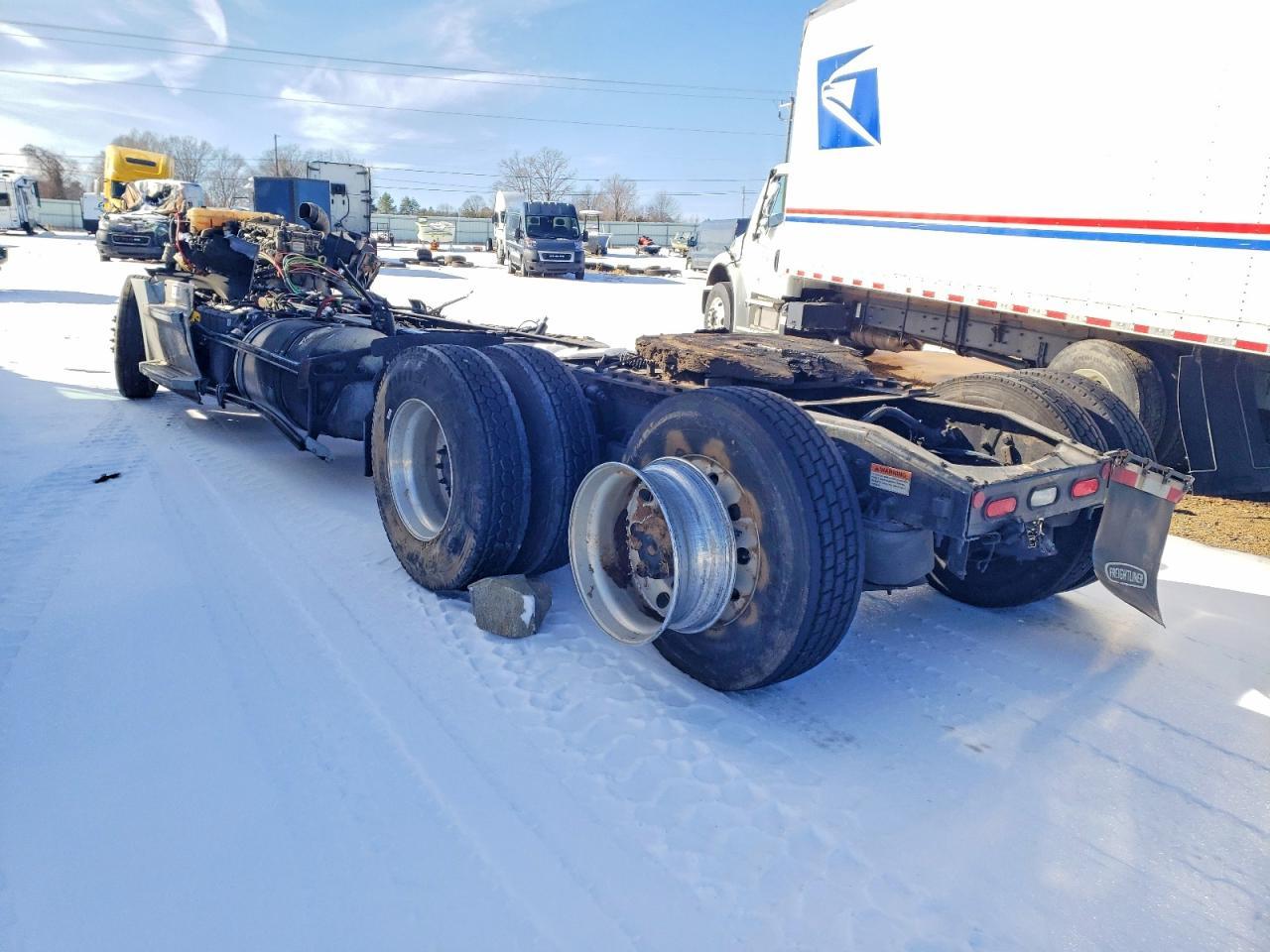 2023 Freightliner Cascadia 126 Truck Cab AND Chassis