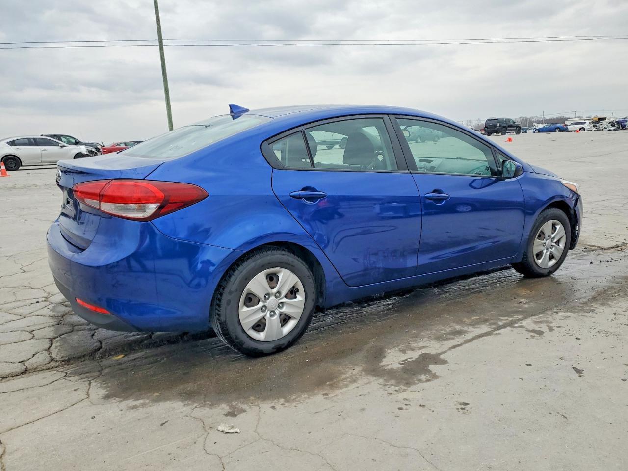 2017 KIA Forte lx