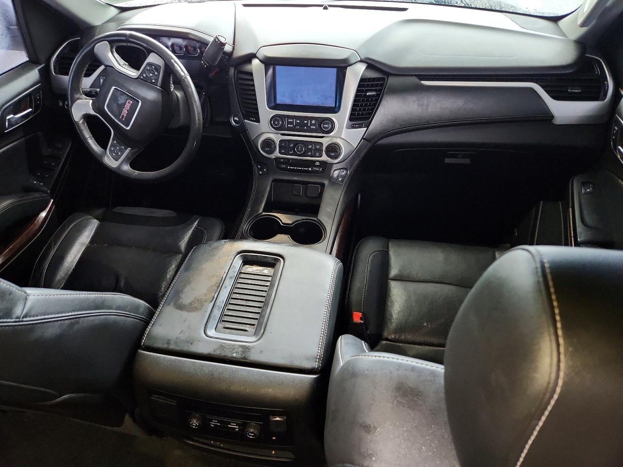 2016 GMC Yukon slt