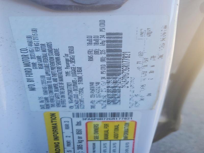 2016 Ford Fusion se