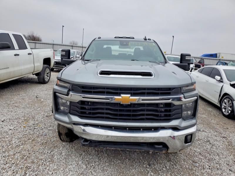2024 Chev Silverado 3500 hd lt