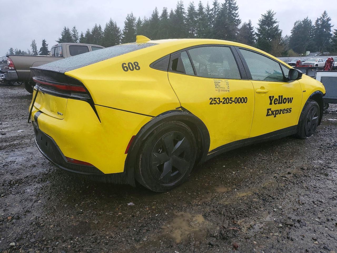 2025 Toyota Prius le