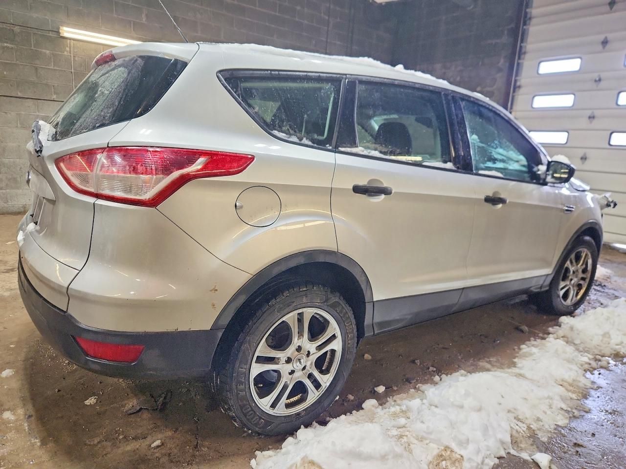 2013 Ford Escape s