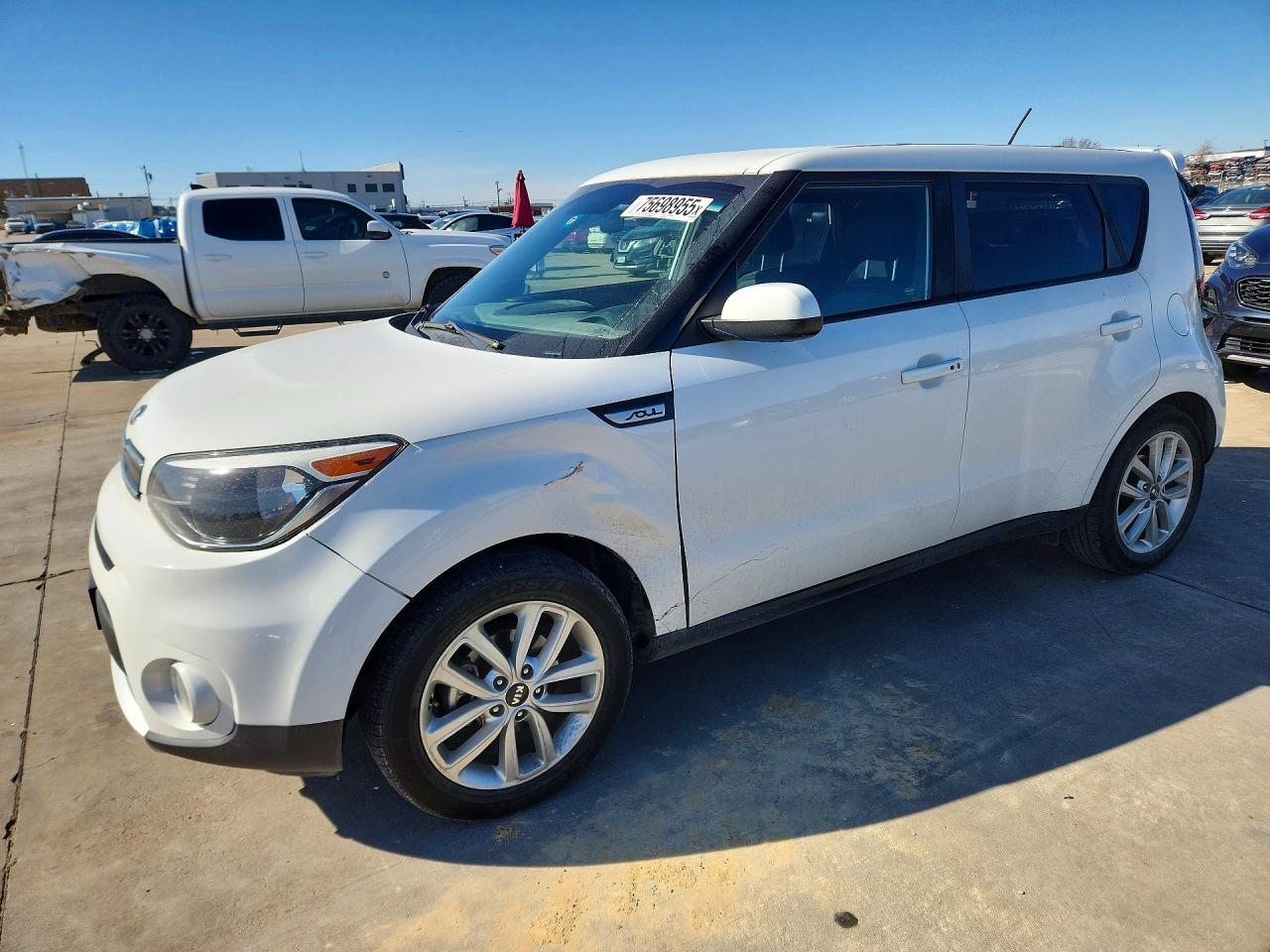 2017 KIA Soul +
