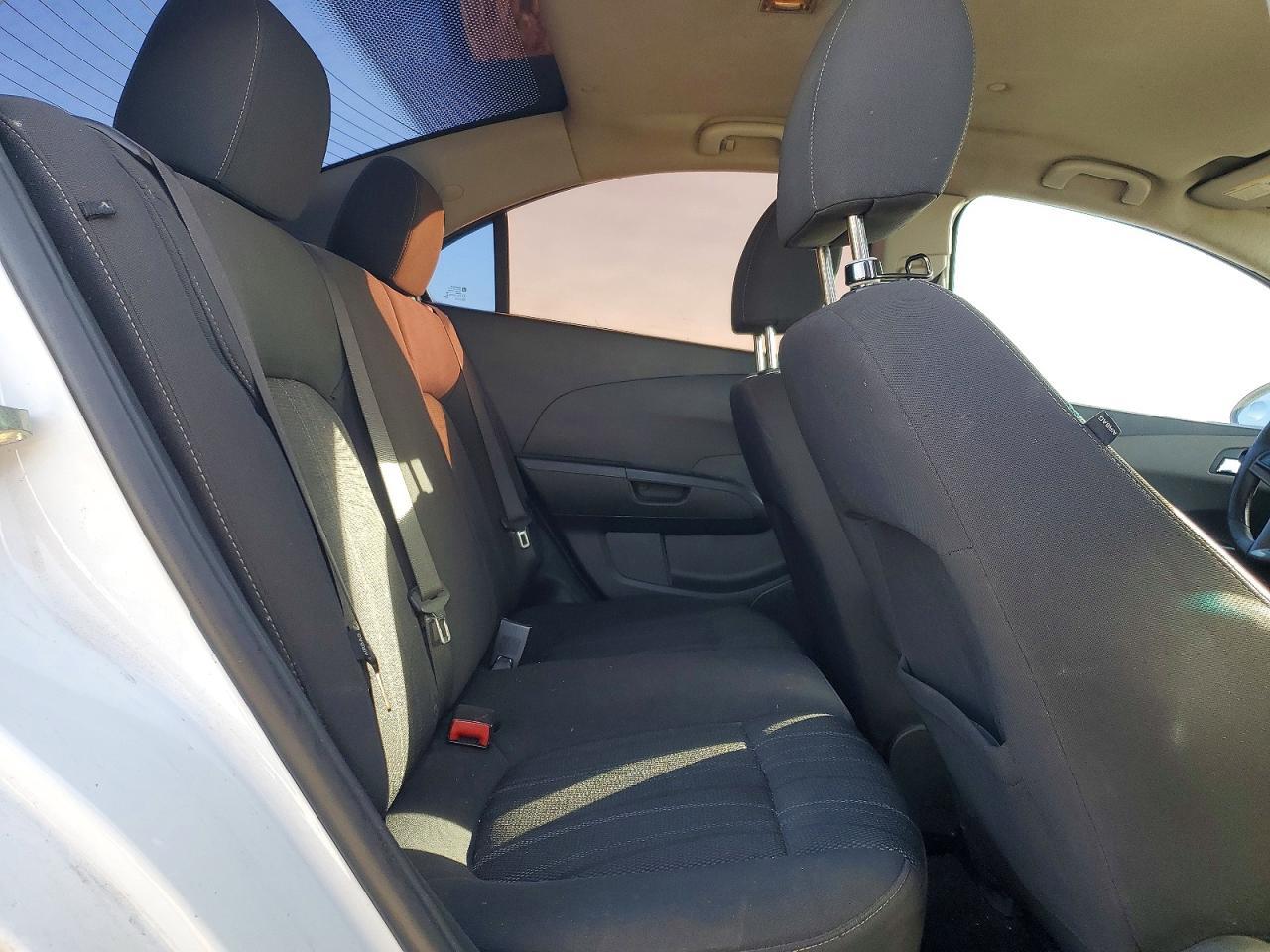 2014 Chevrolet Sonic lt