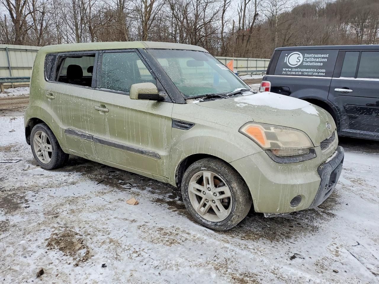 2011 KIA Soul +