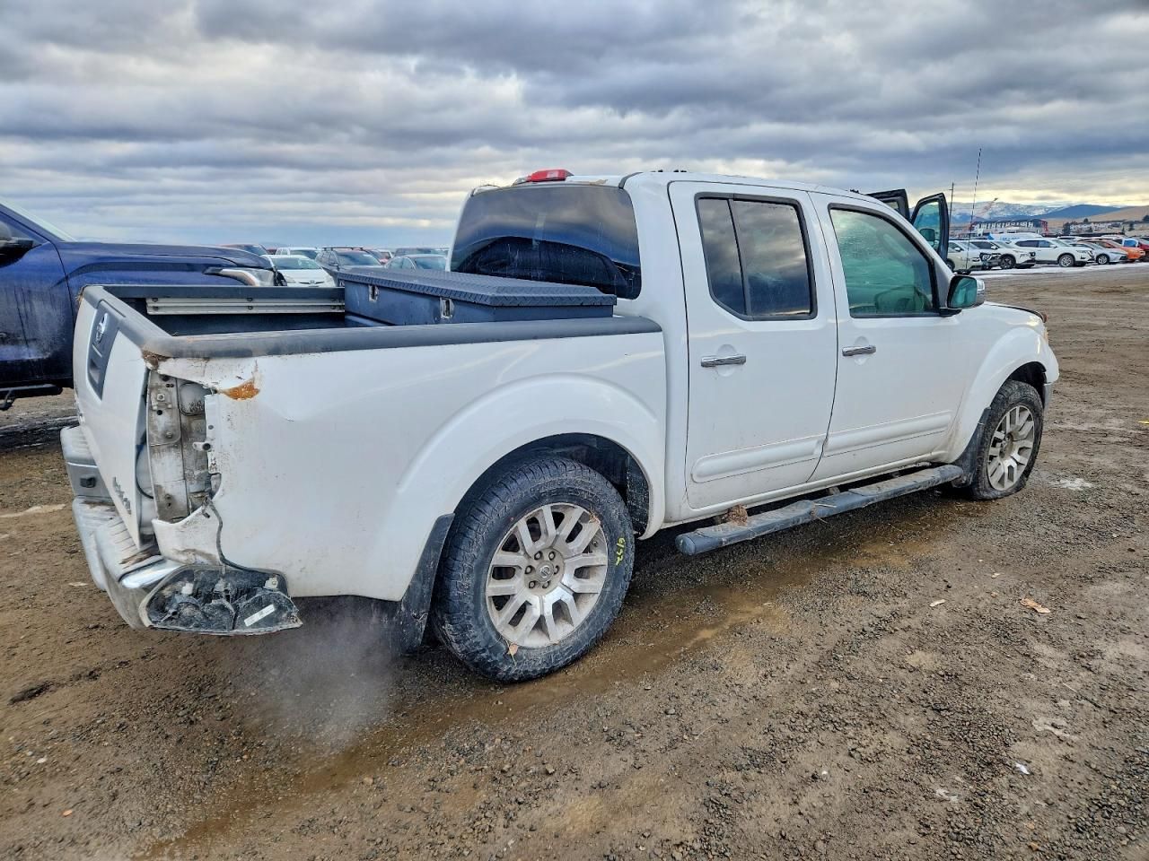 2009 Nissan Frontier Crew cab se