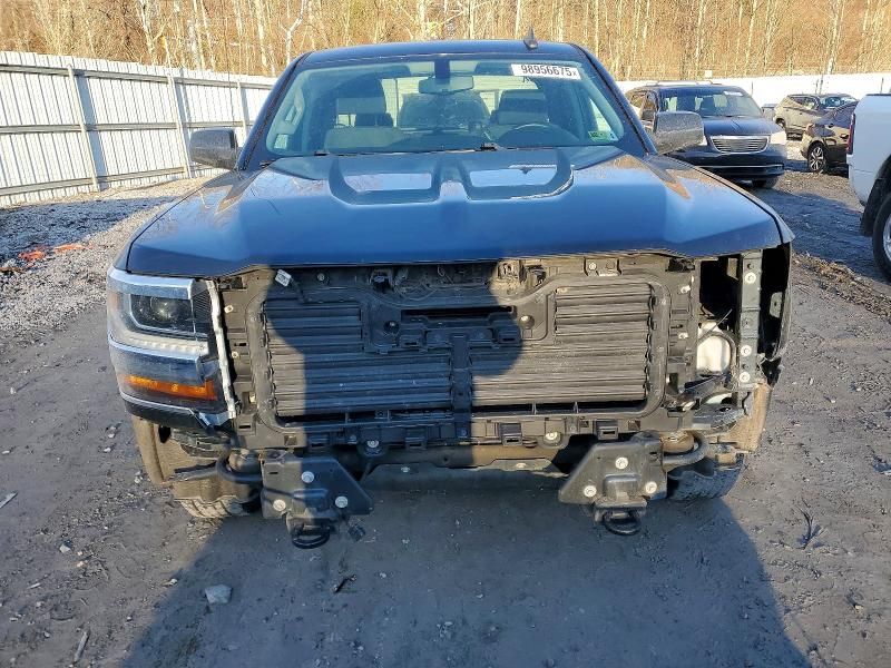 2017 Chevrolet Silverado K1500 lt