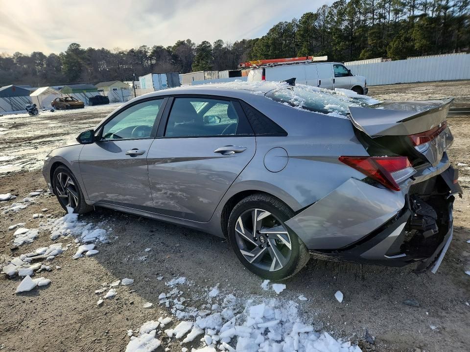 2025 Hyundai Elantra sel Sport