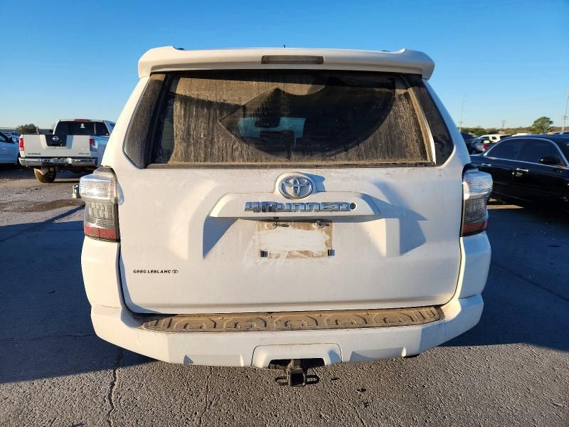 2020 Toyota 4runner SR5