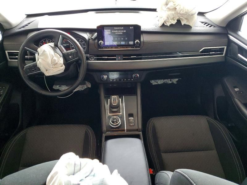 2024 Mitsubishi Outlander es