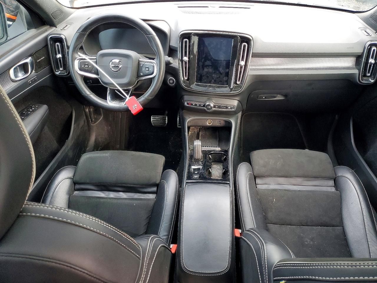 2021 Volvo Xc40 T5 R-design