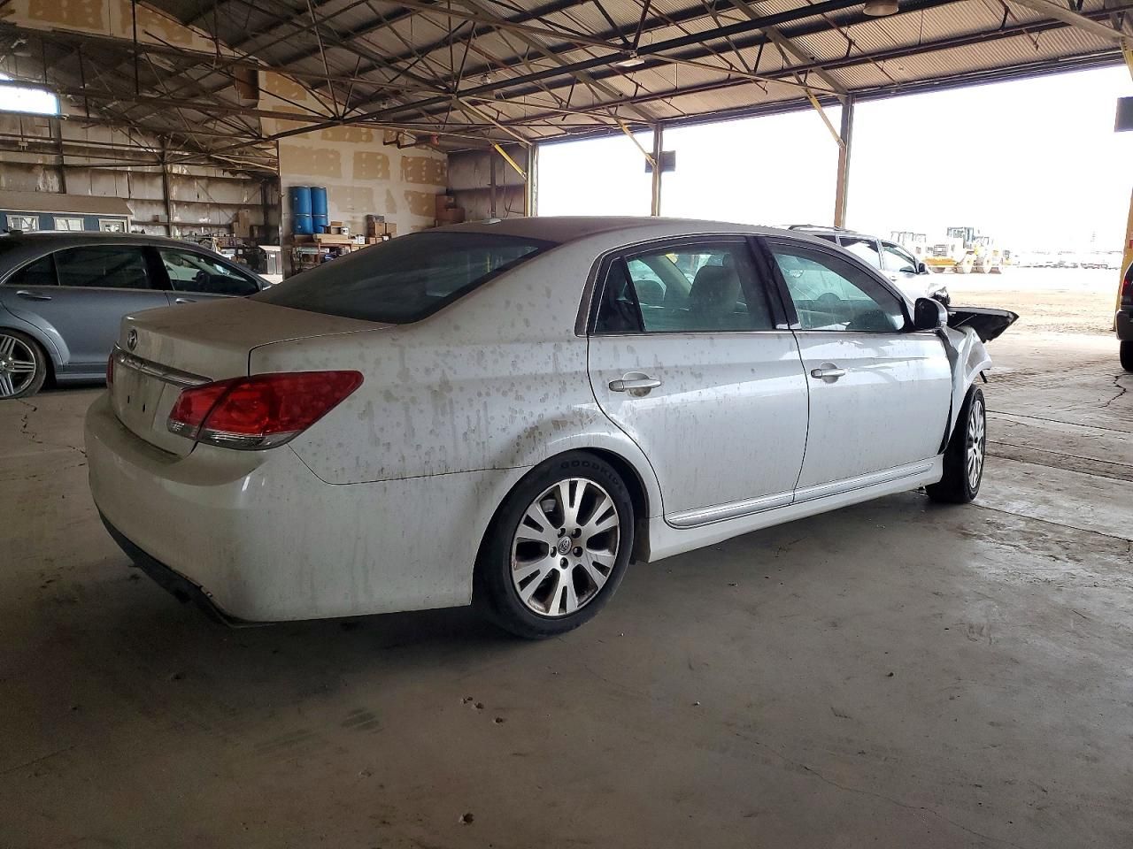 2011 Toyota Avalon Base