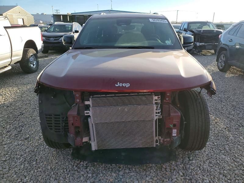 2024 Jeep Grand Cherokee Laredo