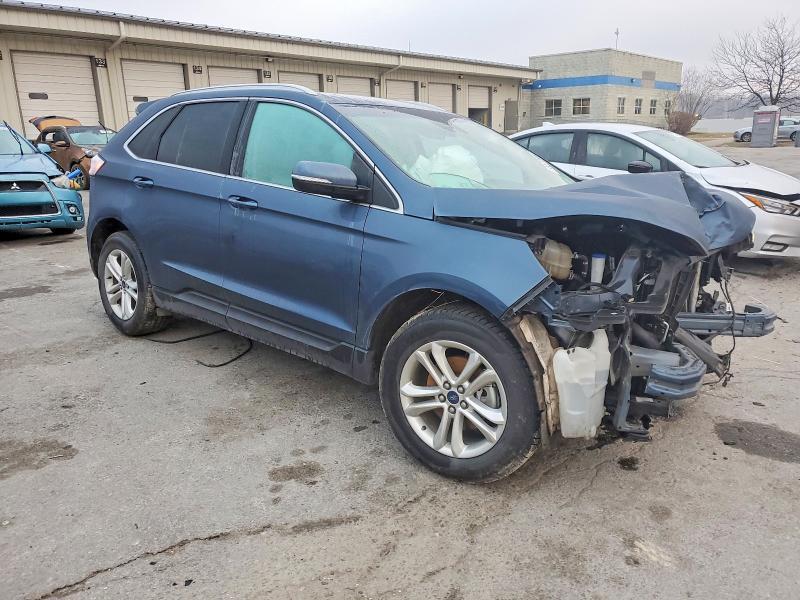 2019 Ford Edge sel