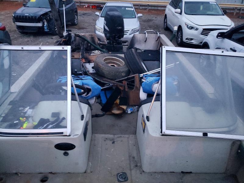 1999 Ranger 1999 Land Boat