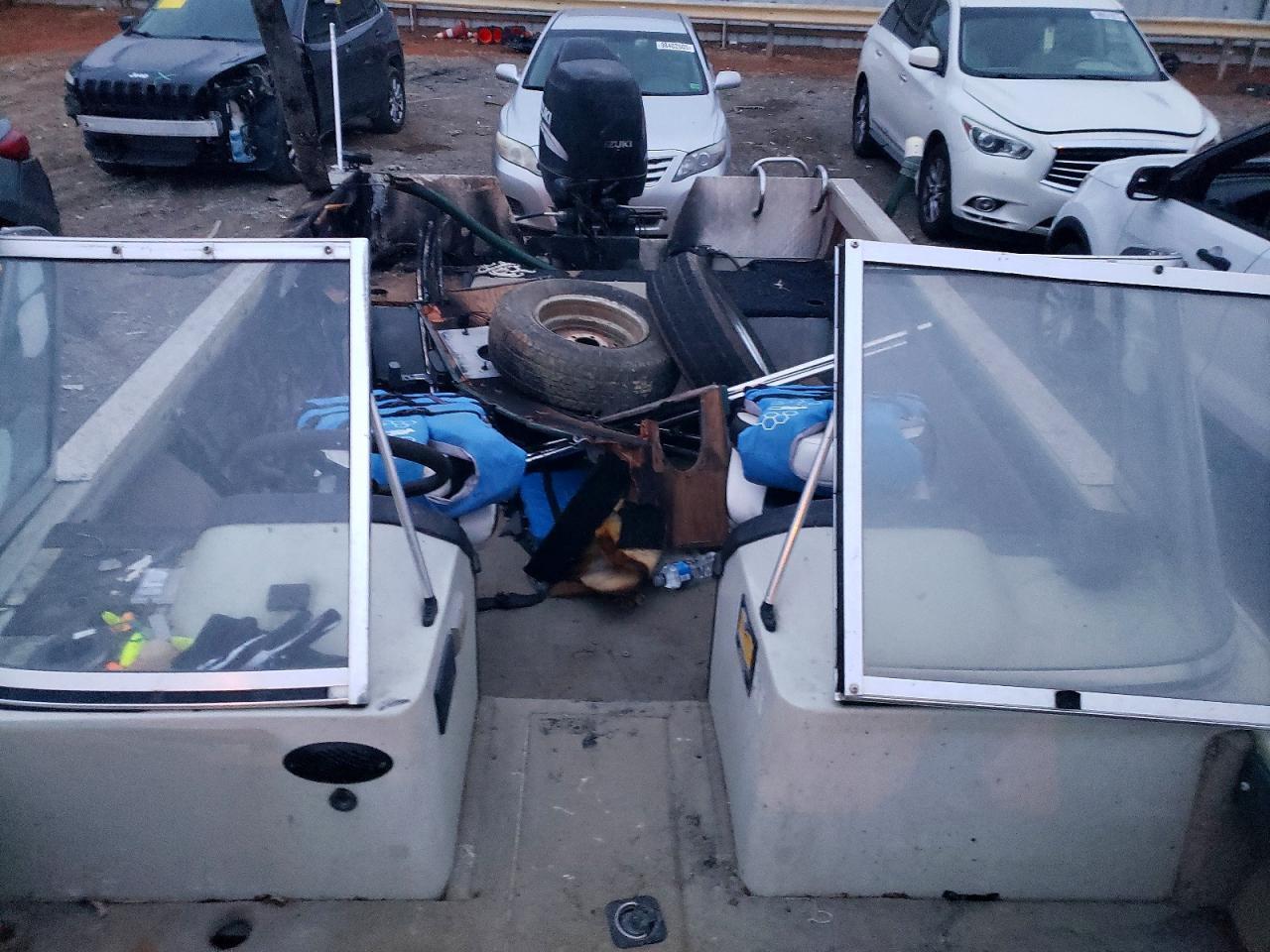 1999 Ranger 1999 Land Boat