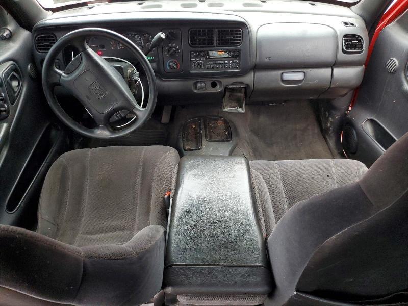 2000 Dodge Dakota Quattro