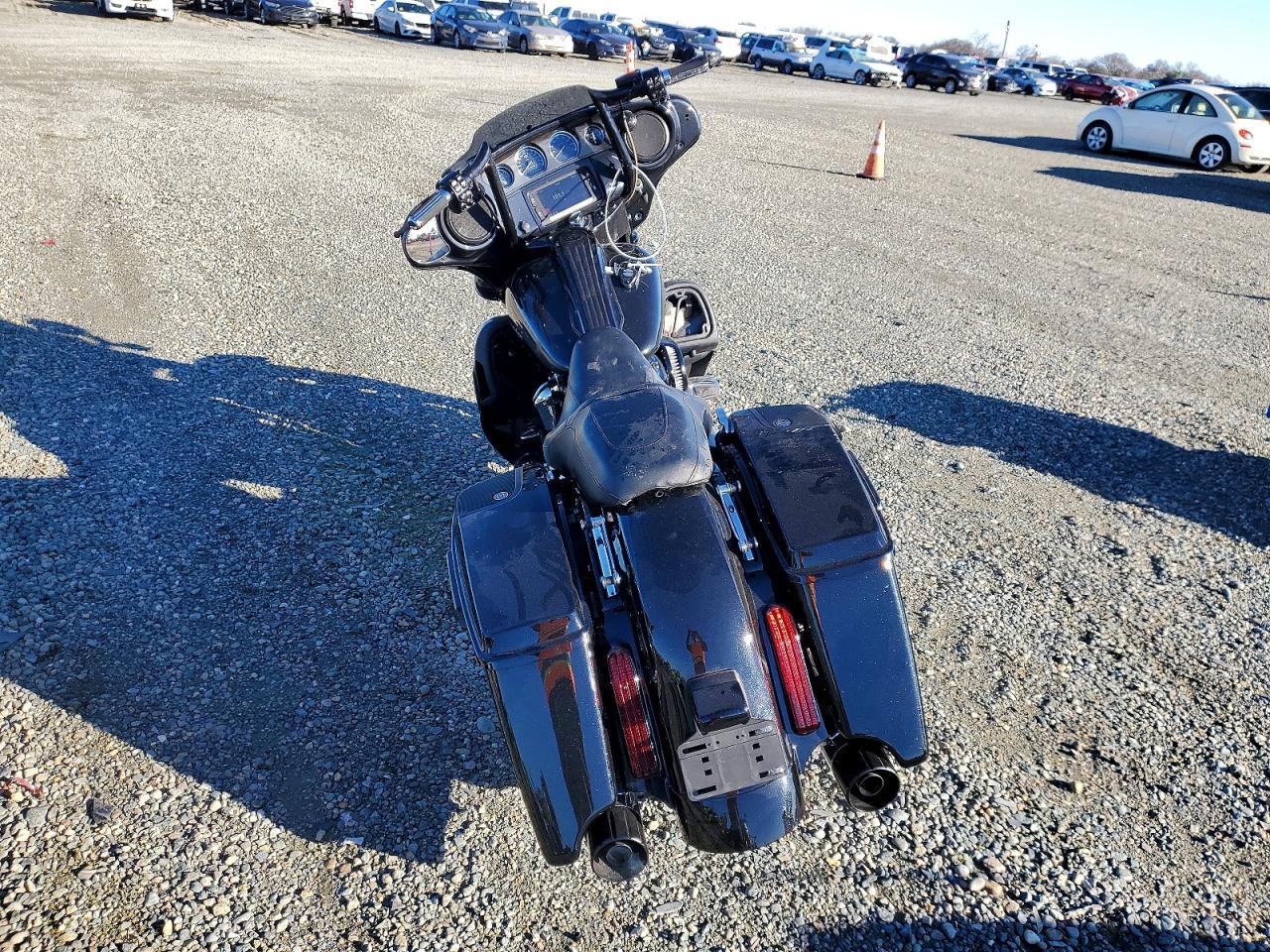 2017 Harley-Davidson Flhxse CVO Street Glide