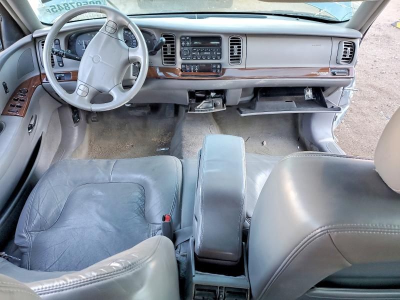 2002 Buick Park Avenue