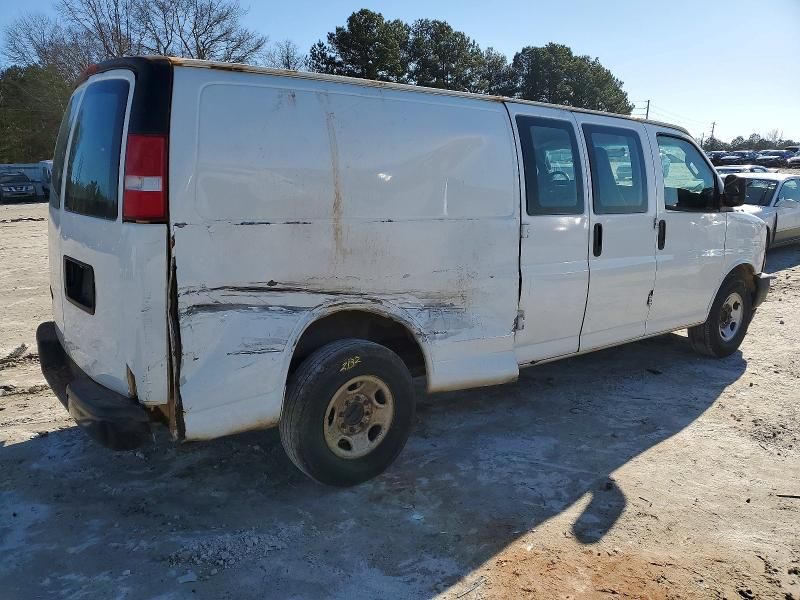 2017 Chevrolet Express 2500 Delivery Van