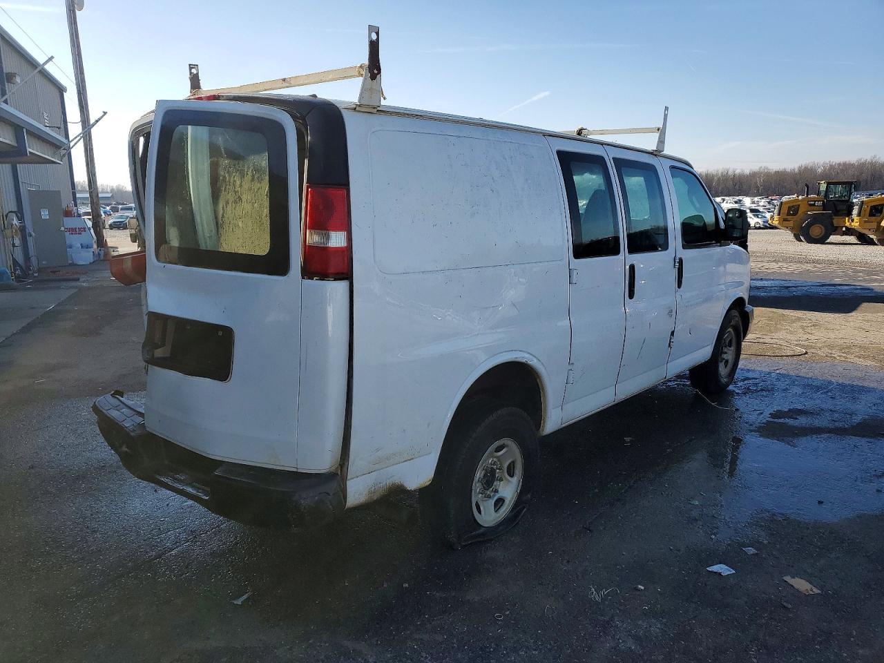 2016 Chevrolet Express G2500