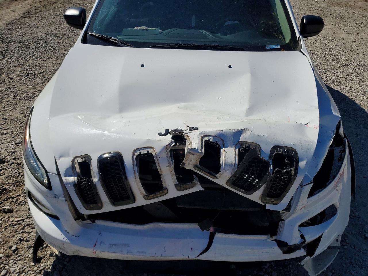 2016 Jeep Cherokee