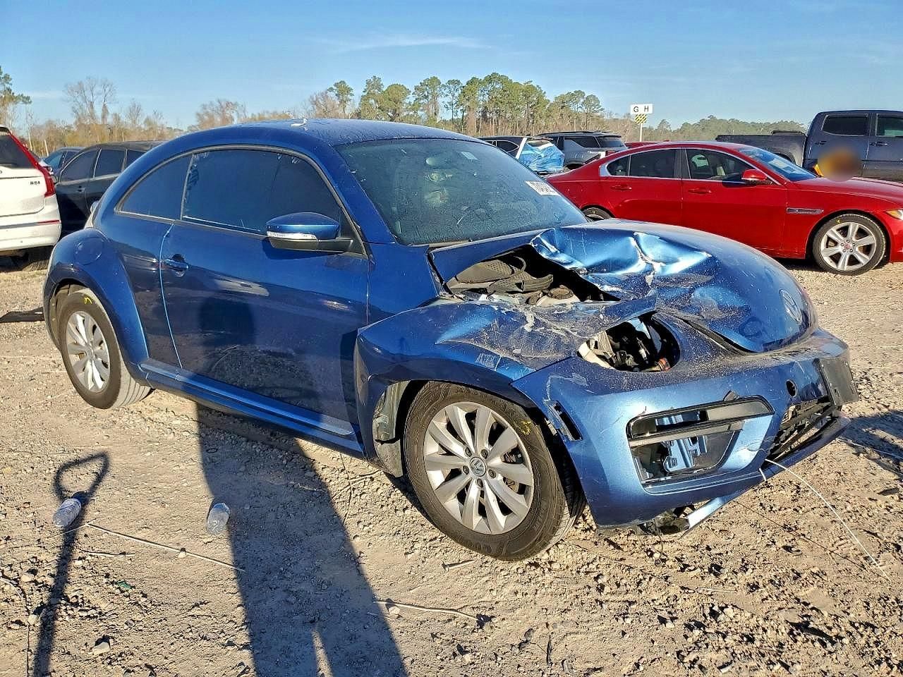 2019 Volkswagen Beetle s