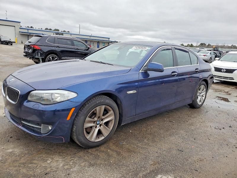 2013 BMW 528 i