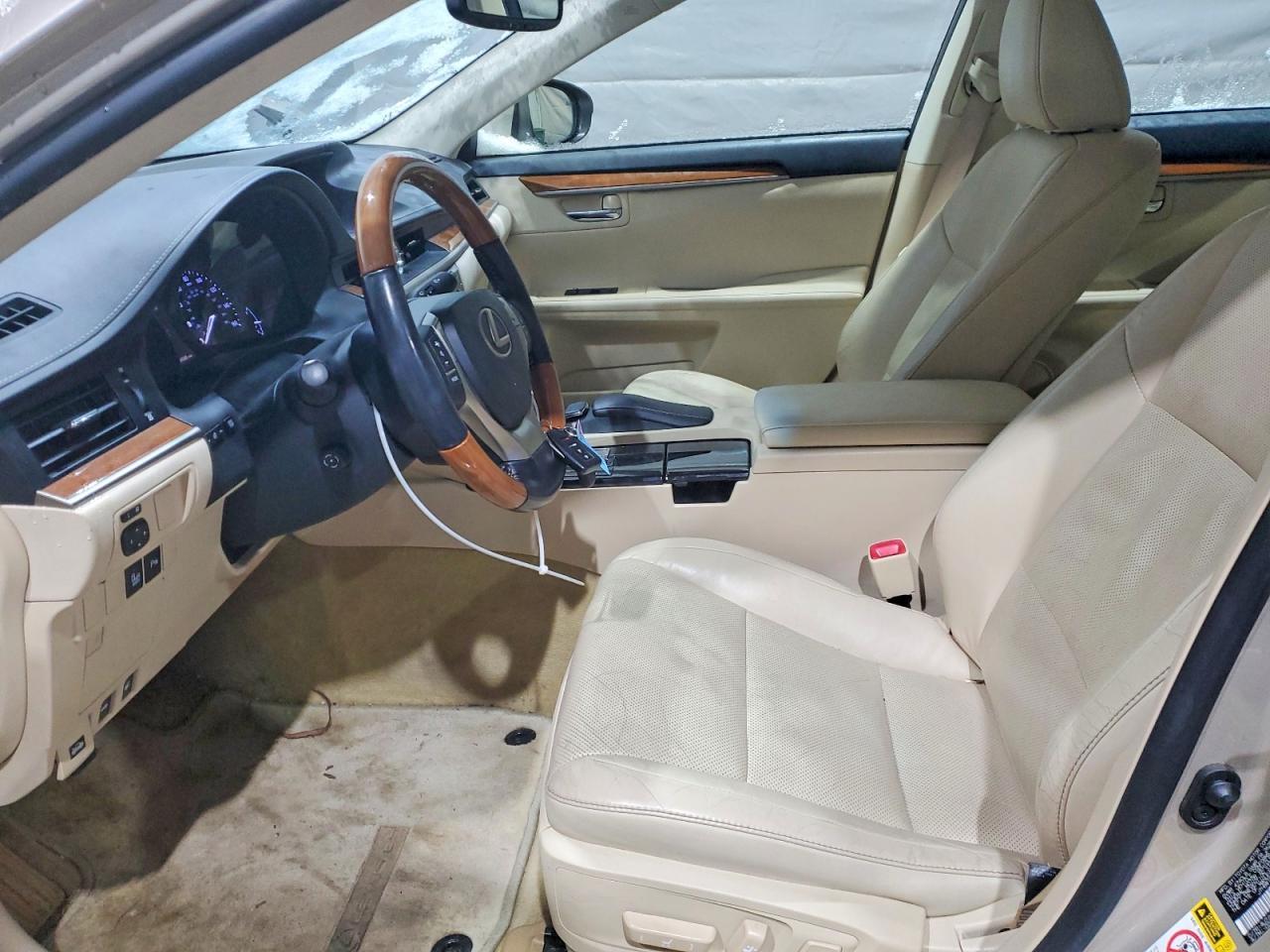 2015 Lexus Es 300h