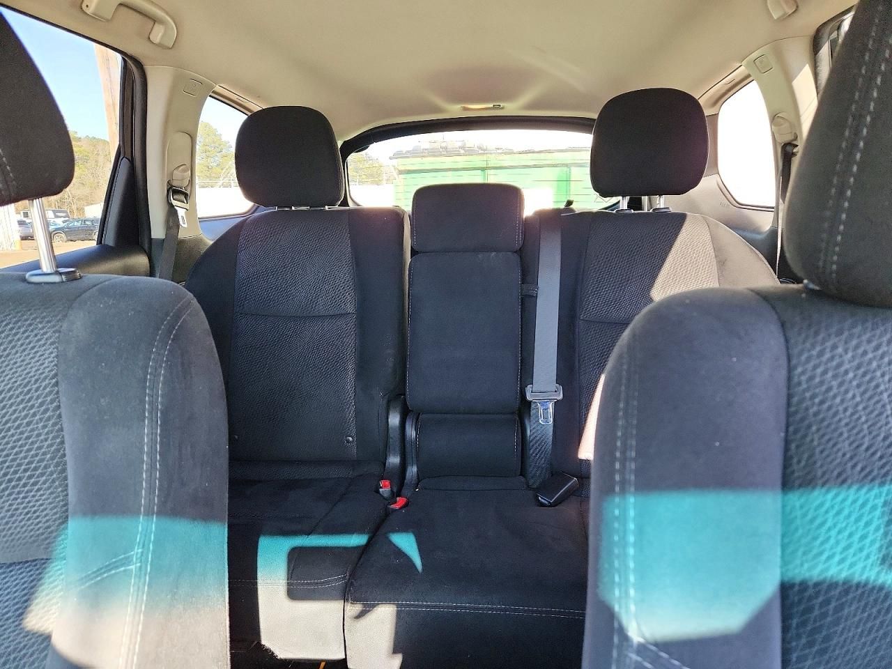 2016 Nissan Pathfinder s