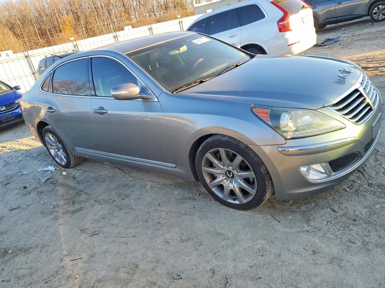 2012 Hyundai Equus Signature