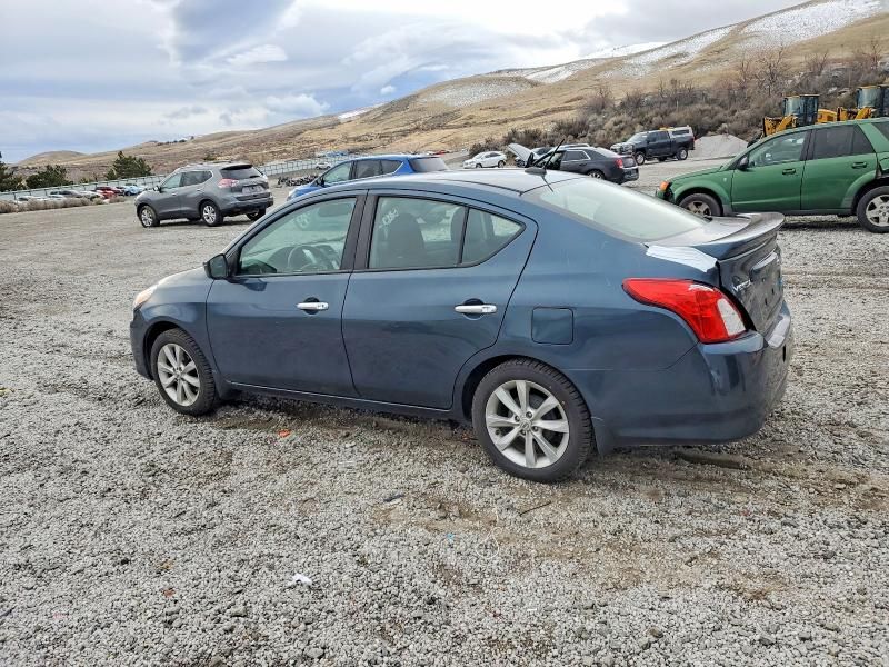 2015 Nissan Versa s