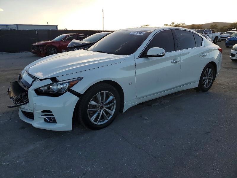 2015 Infiniti Q50 Base