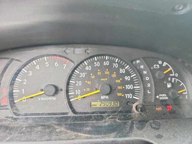 2003 Toyota Tundra Access cab SR5